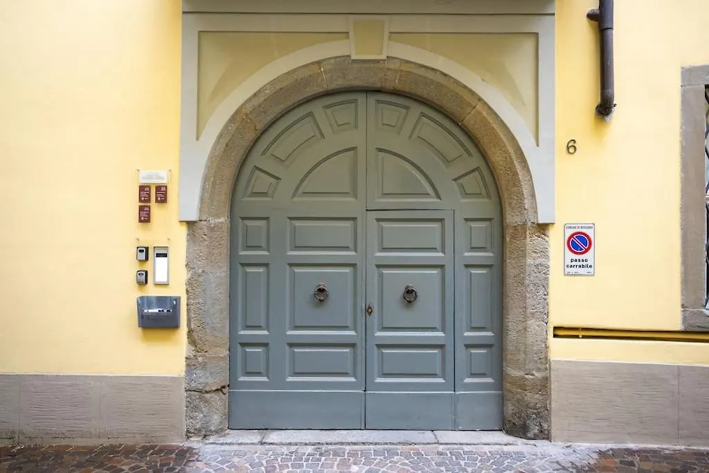 Holiday home Il Vicolotto Apartment Bergamo